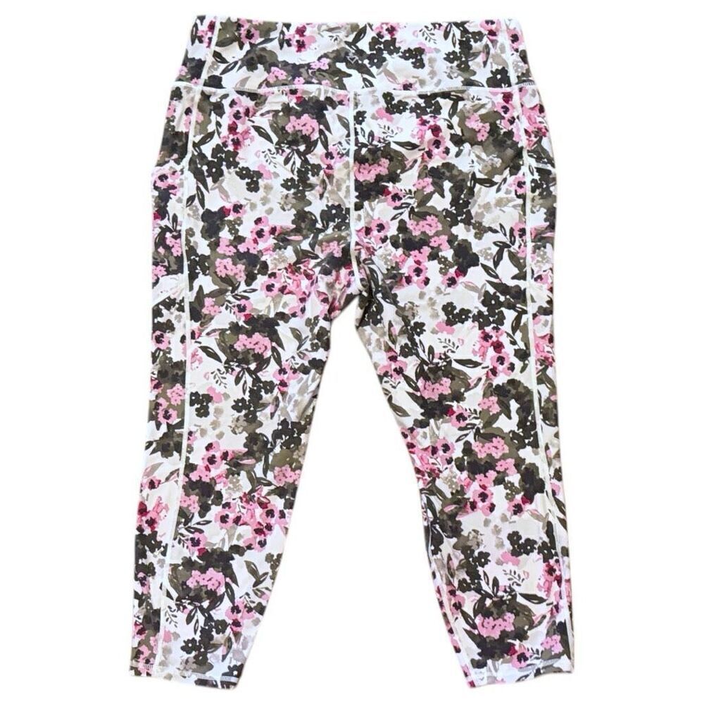Torrid Ditsy Floral Performance Core Crop Active Legging Size 3 3XL - Picture 8 of 12
